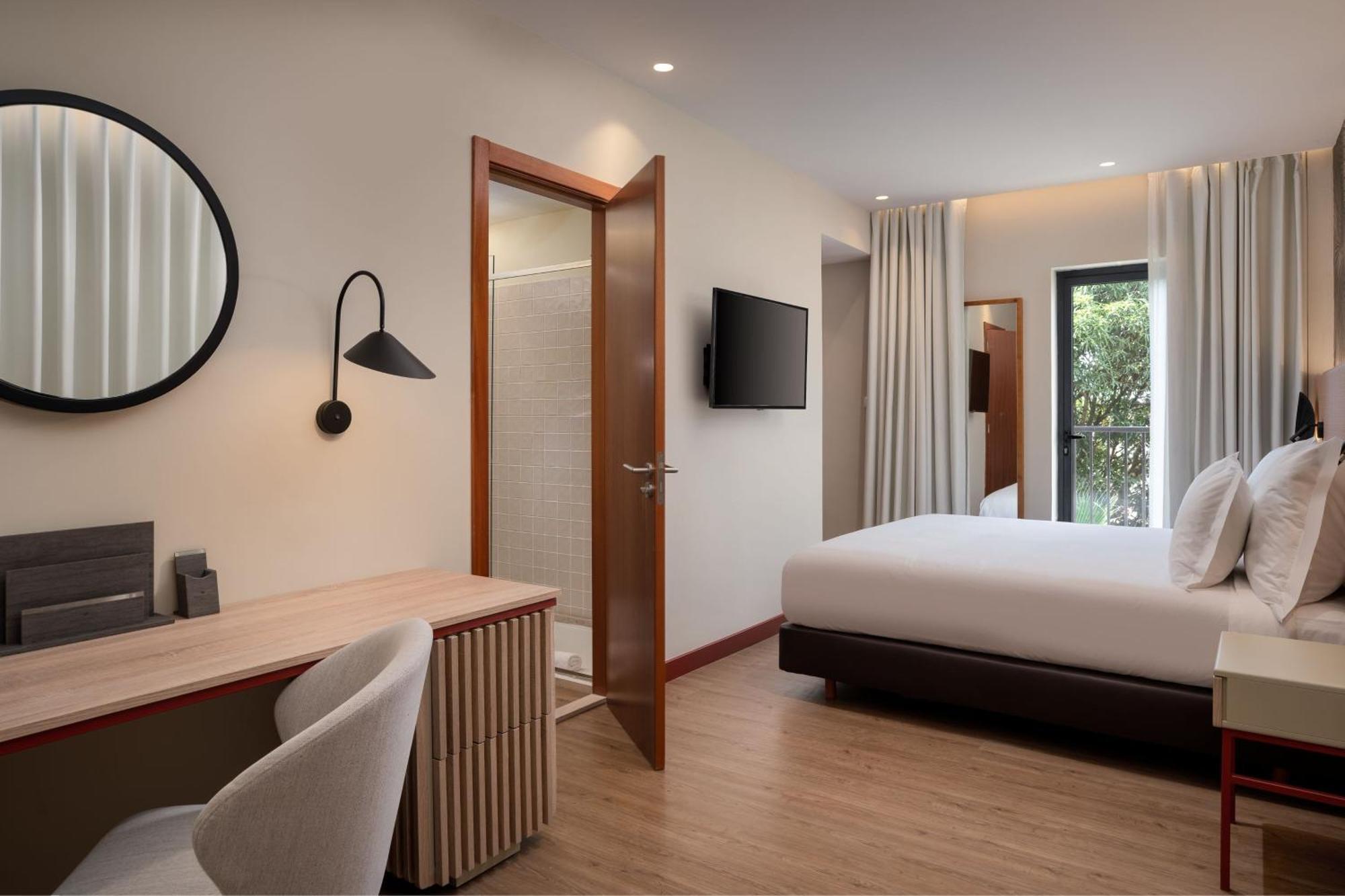 Protea Hotel By Marriott Luanda Buitenkant foto