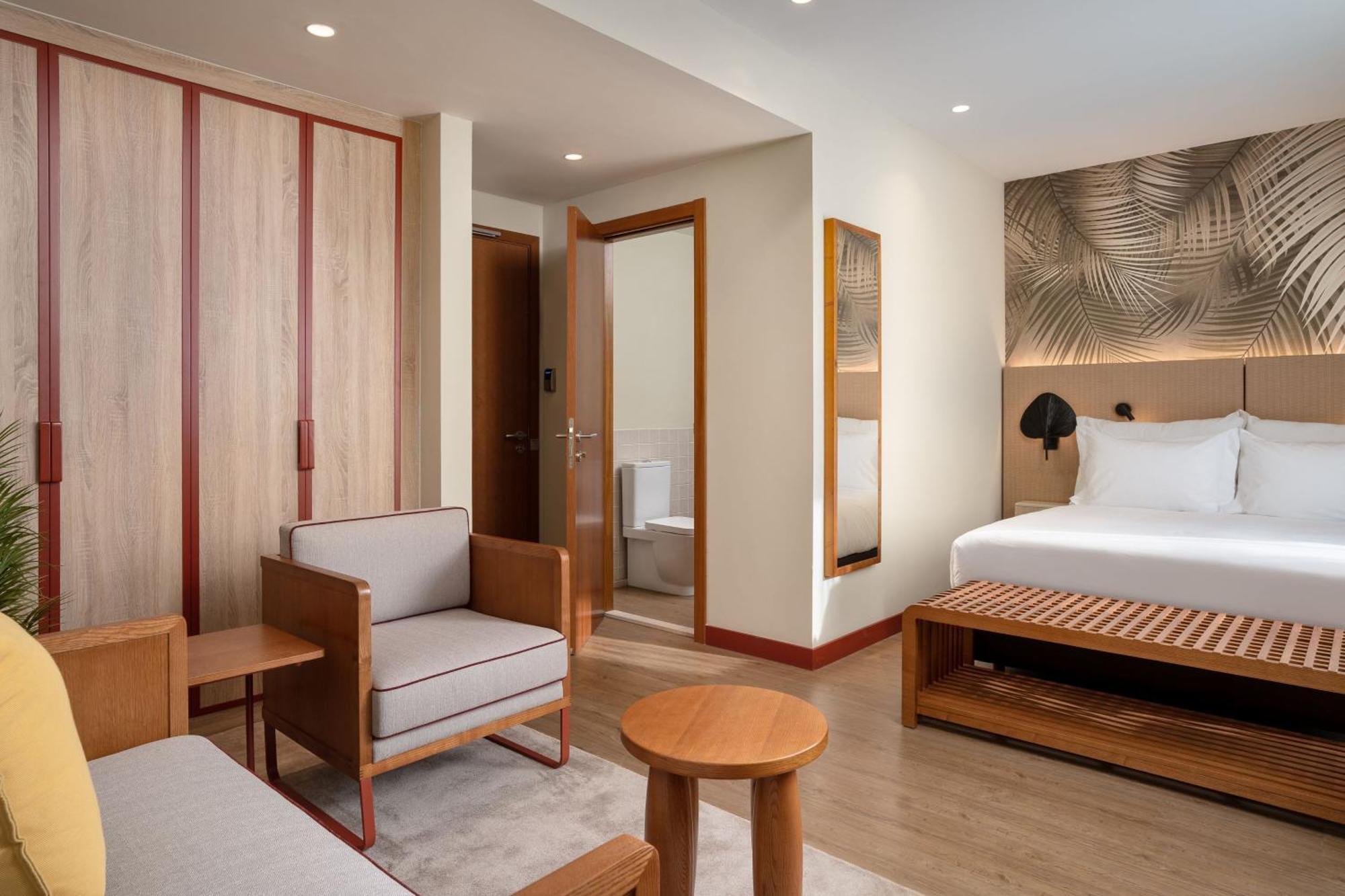 Protea Hotel By Marriott Luanda Buitenkant foto