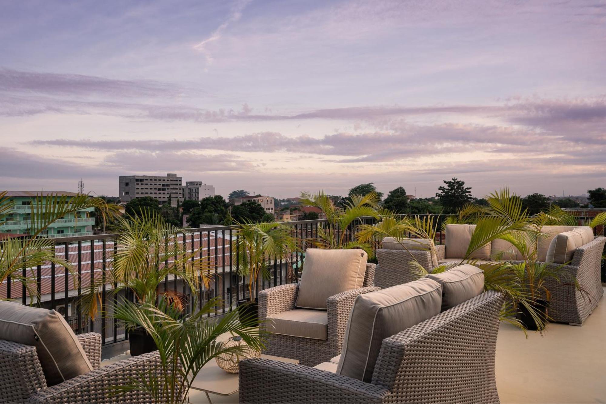 Protea Hotel By Marriott Luanda Buitenkant foto